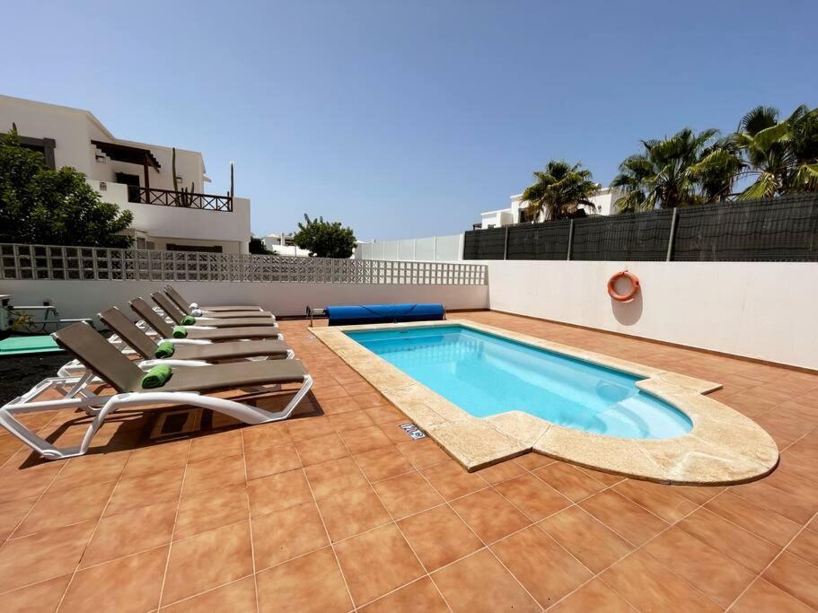 פלאיה בלנקה Eslanzarote Villa Varadero, Heated Pool מראה חיצוני תמונה