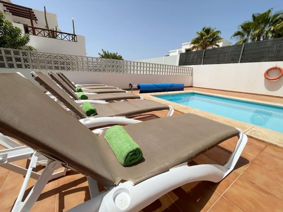 פלאיה בלנקה Eslanzarote Villa Varadero, Heated Pool מראה חיצוני תמונה